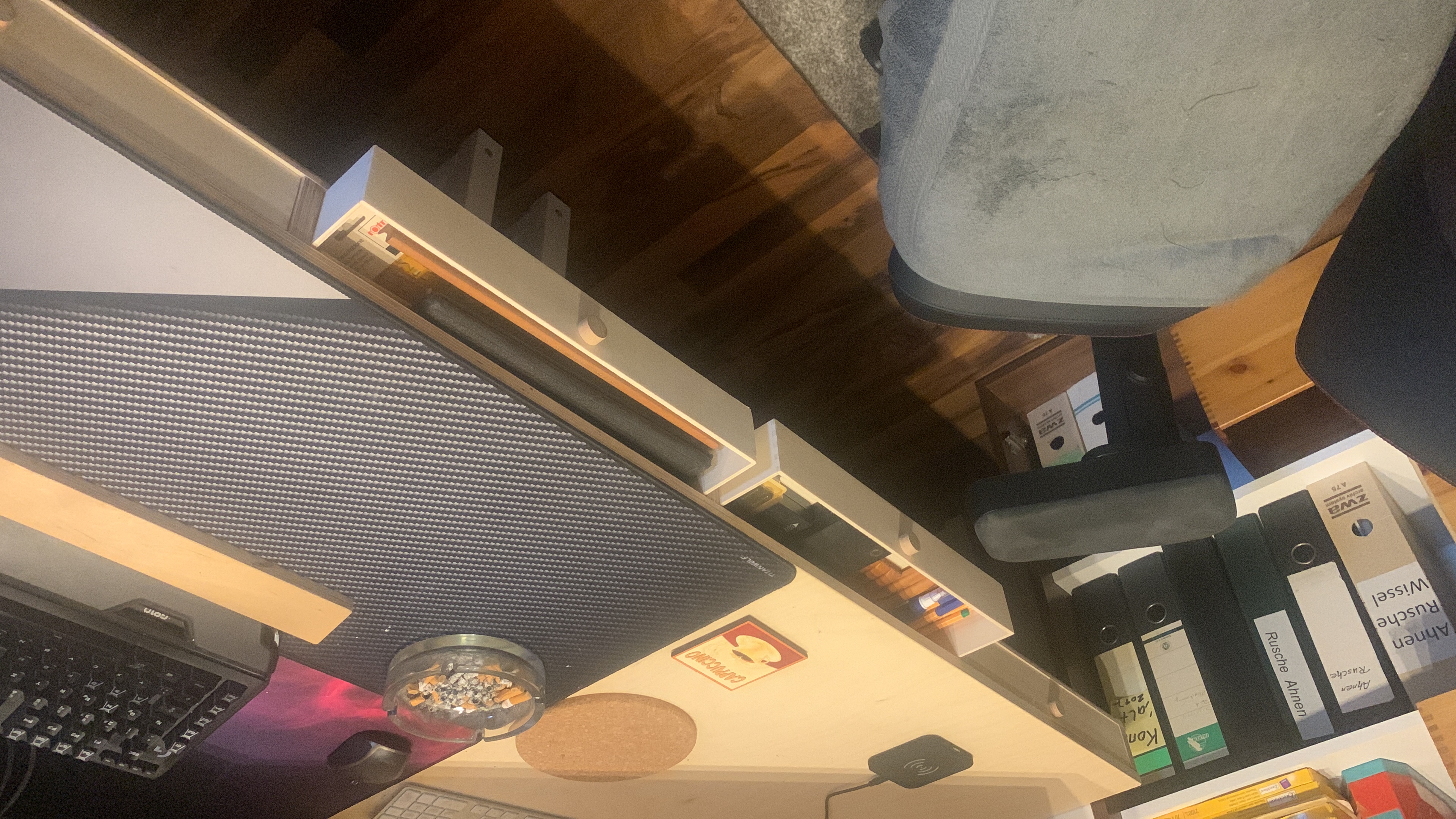 Schreibtisch Schublade